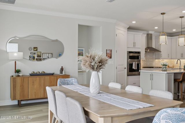 11136 TOWN VIEW Court, Jacksonville, FL 32256