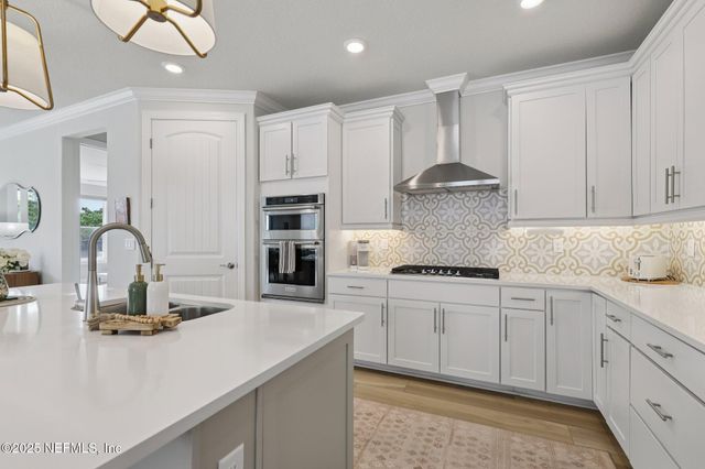 11136 TOWN VIEW Court, Jacksonville, FL 32256