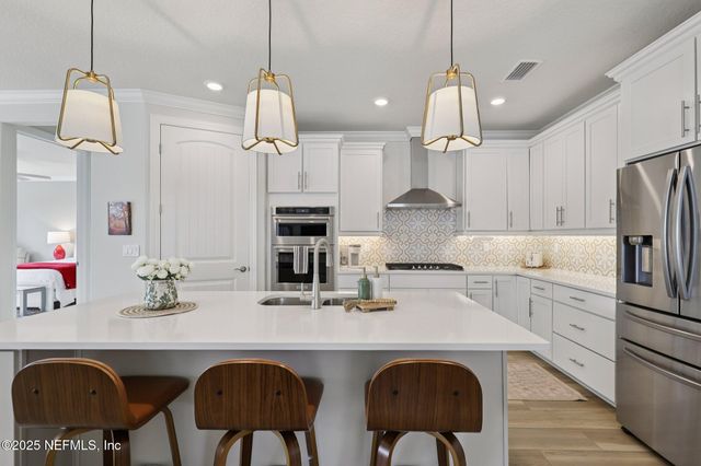 11136 TOWN VIEW Court, Jacksonville, FL 32256