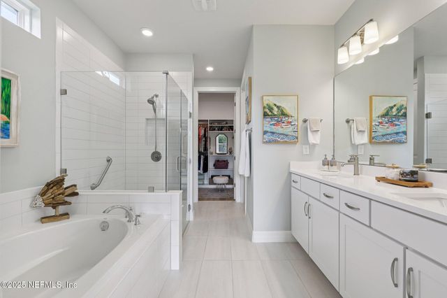 11136 TOWN VIEW Court, Jacksonville, FL 32256