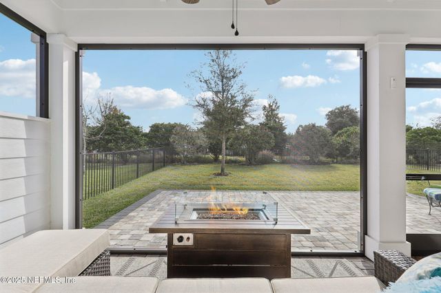 11136 TOWN VIEW Court, Jacksonville, FL 32256