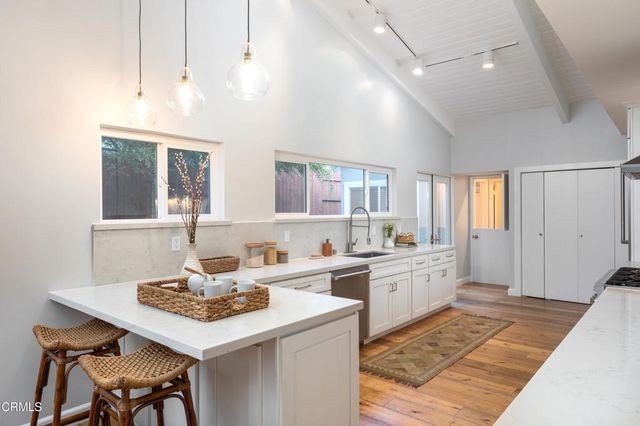 4599 Hillard Avenue, La Canada Flintridge, CA 91011