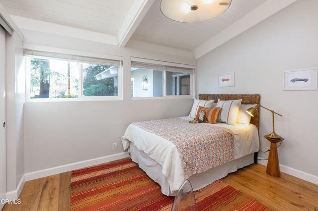 4599 Hillard Avenue, La Canada Flintridge, CA 91011