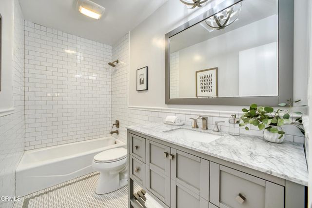 4599 Hillard Avenue, La Canada Flintridge, CA 91011