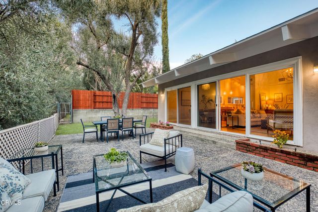 4599 Hillard Avenue, La Canada Flintridge, CA 91011