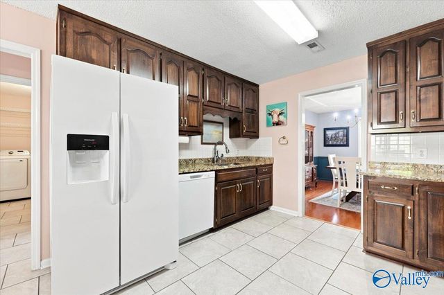 161 Waterbury Drive, Harvest, AL 35749