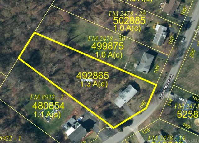 140 Cherrywood Drive, Fishkill, NY 12524