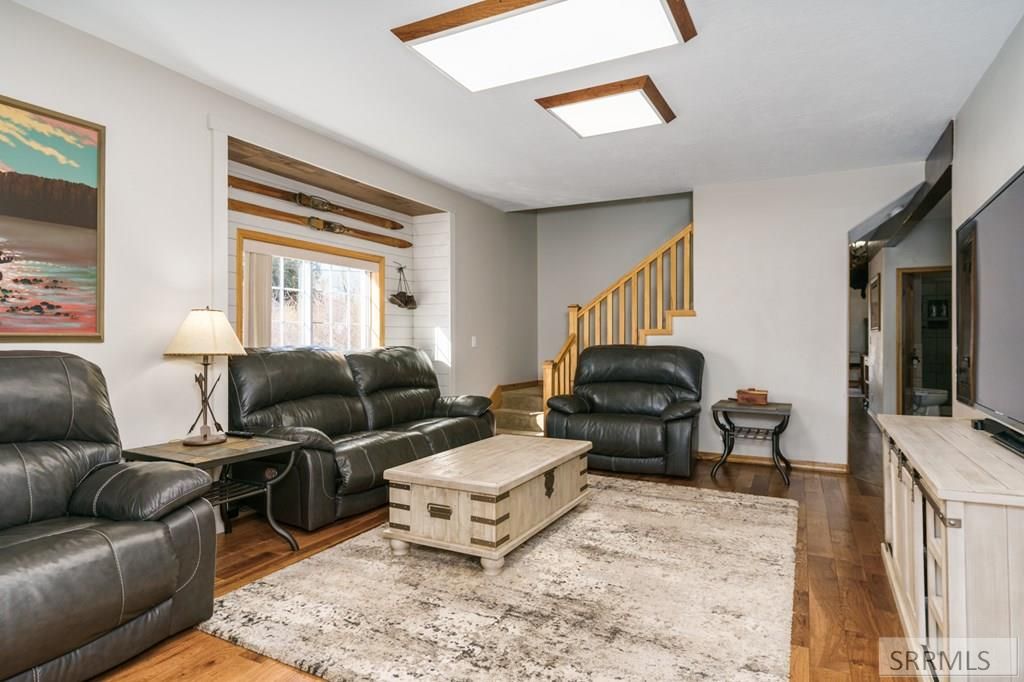 Image 4 of property listing at 41 N 2nd E, Soda Springs, ID 83276