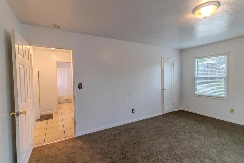 Image 15 of property listing at 111 Mayfair Drive, Salinas, CA 93905