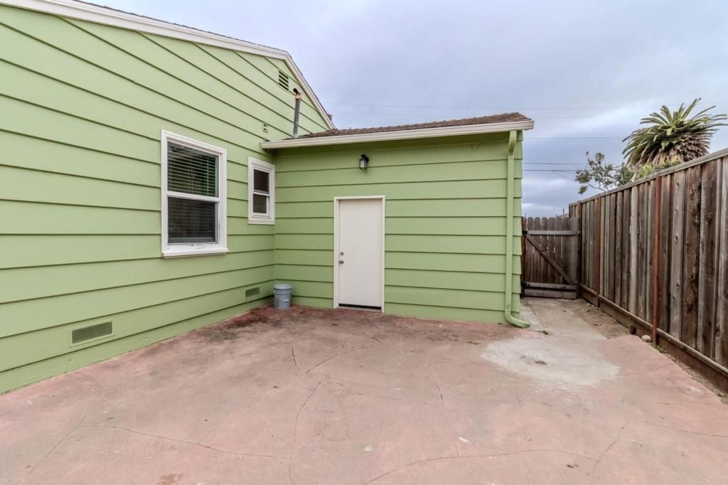 Image 24 of property listing at 111 Mayfair Drive, Salinas, CA 93905
