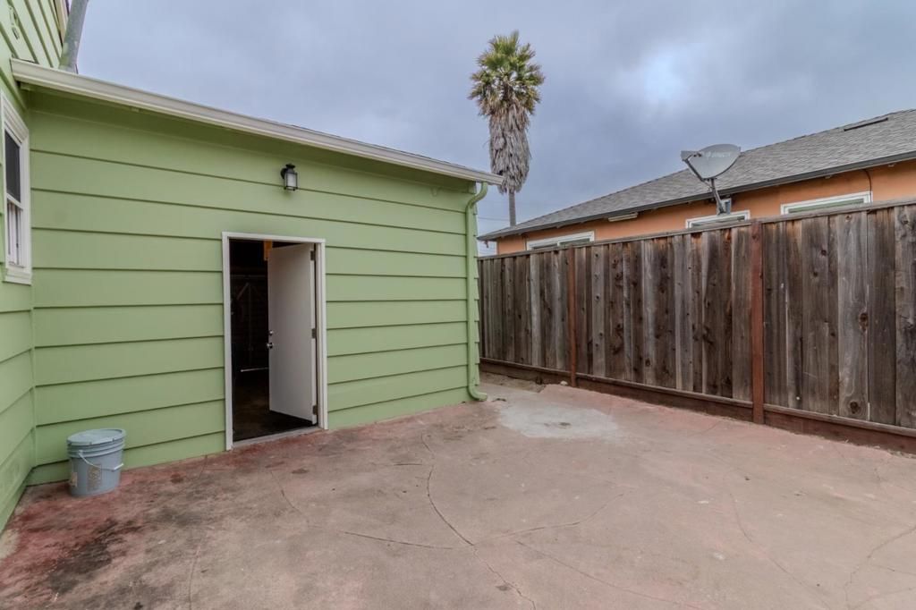 Image 34 of property listing at 111 Mayfair Drive, Salinas, CA 93905