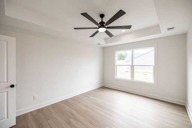 4202 Hereford Dr, Greenbrier, TN 37073