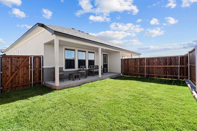 476 Suffield DR 432, Buda, TX 78610