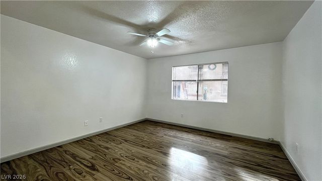 6750 Del Rey Avenue 123, Las Vegas, NV 89146