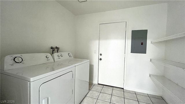 6750 Del Rey Avenue 123, Las Vegas, NV 89146