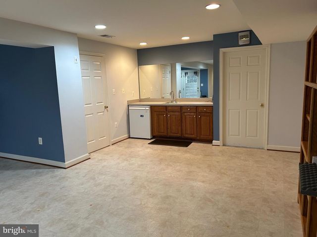 20773 ASHBURN STATION PL, Ashburn, VA 20147