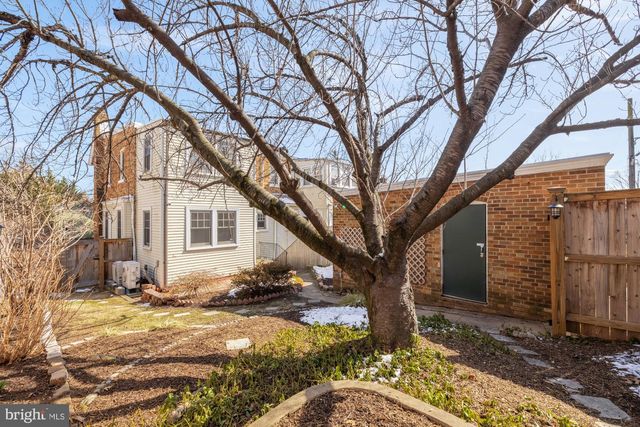 4206 10TH ST NE, Washington, DC 20017