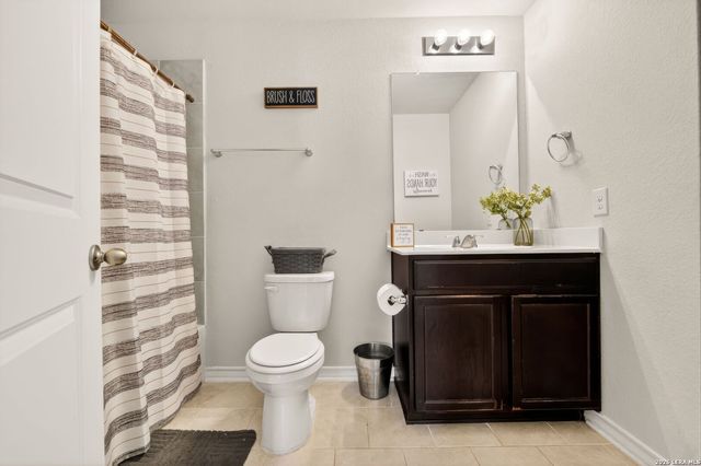 6527 Hoffman Pln, San Antonio, TX 78252