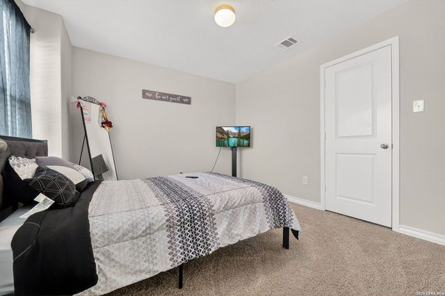 6527 Hoffman Pln, San Antonio, TX 78252