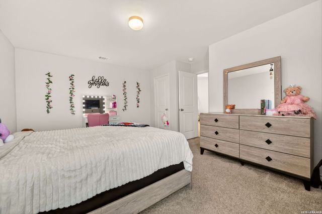 6527 Hoffman Pln, San Antonio, TX 78252