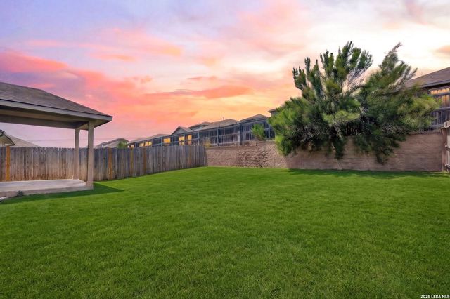 6527 Hoffman Pln, San Antonio, TX 78252