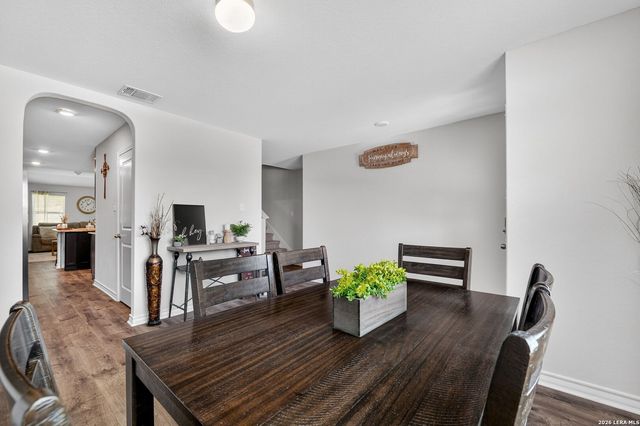 6527 Hoffman Pln, San Antonio, TX 78252