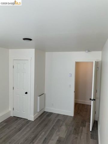 964 57Th St, Oakland, CA 94608