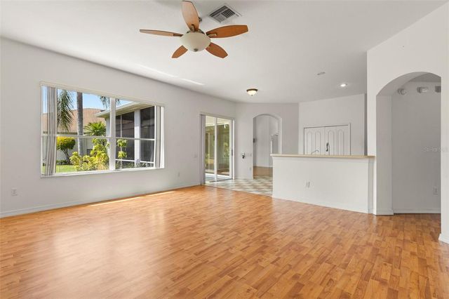 22118 YACHTCLUB TERRACE, Land O Lakes, FL 34639