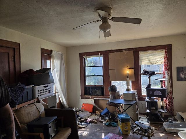 2708 Handley Drive, Fort Worth, TX 76112