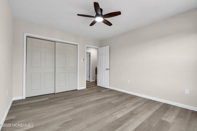 5 Buxton Court, Barnegat, NJ 08005