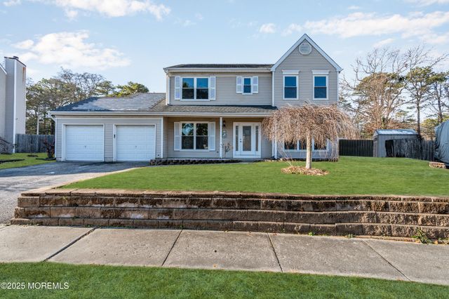 5 Buxton Court, Barnegat, NJ 08005
