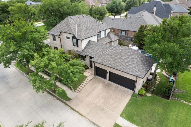2319 Royal Oaks Drive, Mansfield, TX 76063