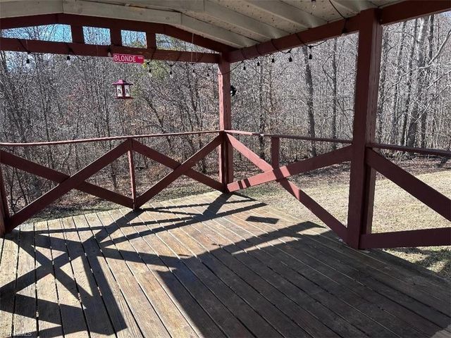 2290 Moir Farm Road, Lawsonville, NC 27022