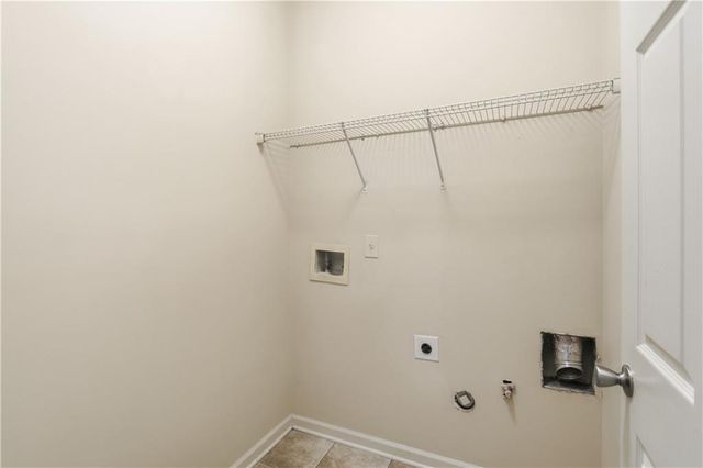 2560 Freemont Street, Snellville, GA 30078