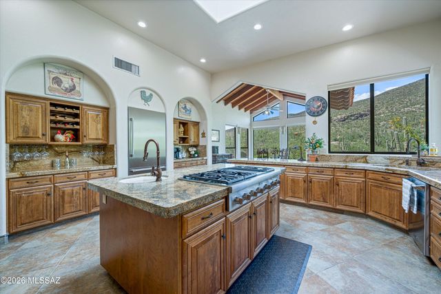 5341 N Avenida De La Colina, Tucson, AZ 85749