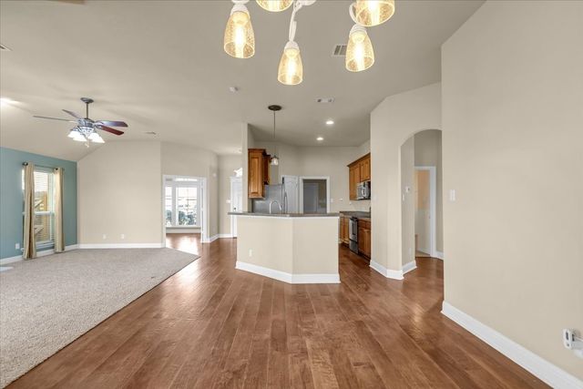 8116 Trinity Vista Trail, Fort Worth, TX 76053