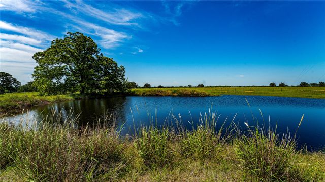 2234 County Road 434 LOOP, Rockdale, TX 76567