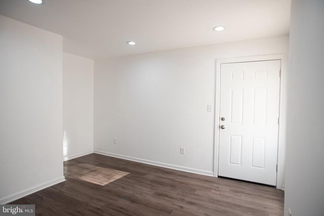 2227 E CUMBERLAND ST, Philadelphia, PA 19125