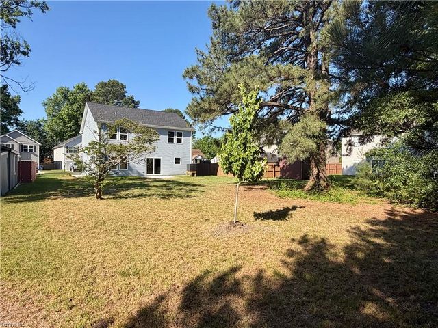 3010 Smithfield Rd, Portsmouth, VA 23702