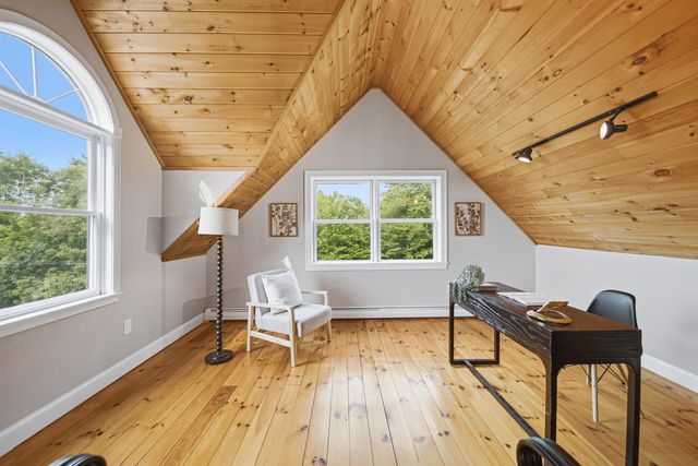 20 Alpine Meadows Road, Wolfeboro, NH 03894