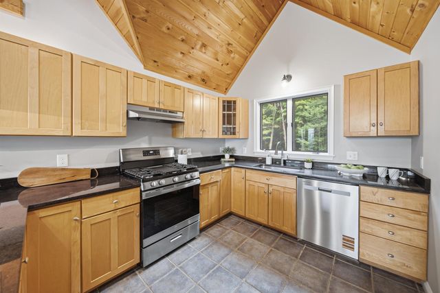 20 Alpine Meadows Road, Wolfeboro, NH 03894