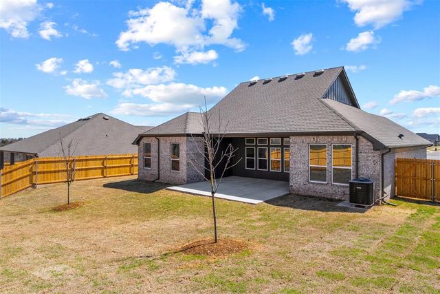 13201 Red Oak Drive, Choctaw, OK 73020