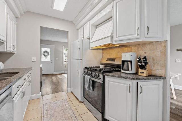 2193 Cedar Lane, Mound, MN 55364