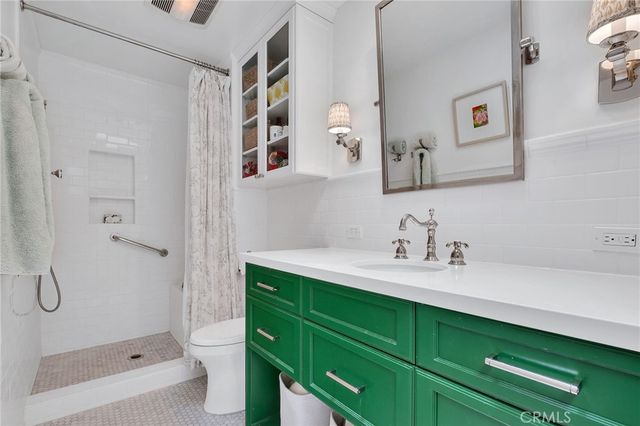 29126 Warnick Road, Rancho Palos Verdes, CA 90275