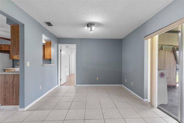 17635 MEADOWBRIDGE DRIVE, Lutz, FL 33549