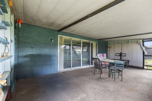 17635 MEADOWBRIDGE DRIVE, Lutz, FL 33549