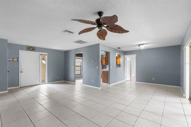 17635 MEADOWBRIDGE DRIVE, Lutz, FL 33549
