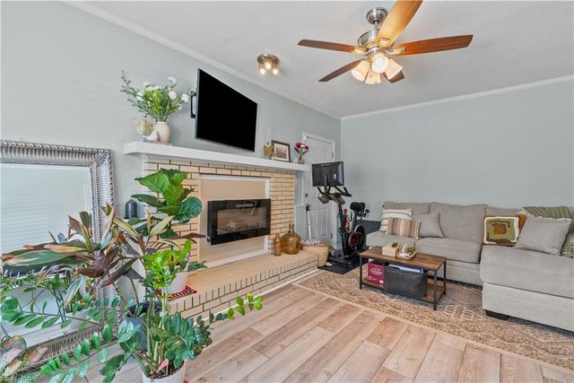 19 Old Church CIR, Portsmouth, VA 23703