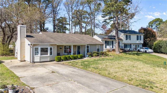 19 Old Church CIR, Portsmouth, VA 23703