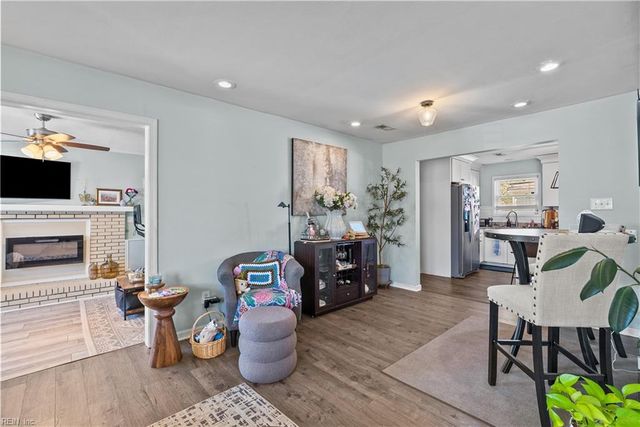 19 Old Church CIR, Portsmouth, VA 23703